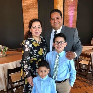 Meet your Posher, Victor